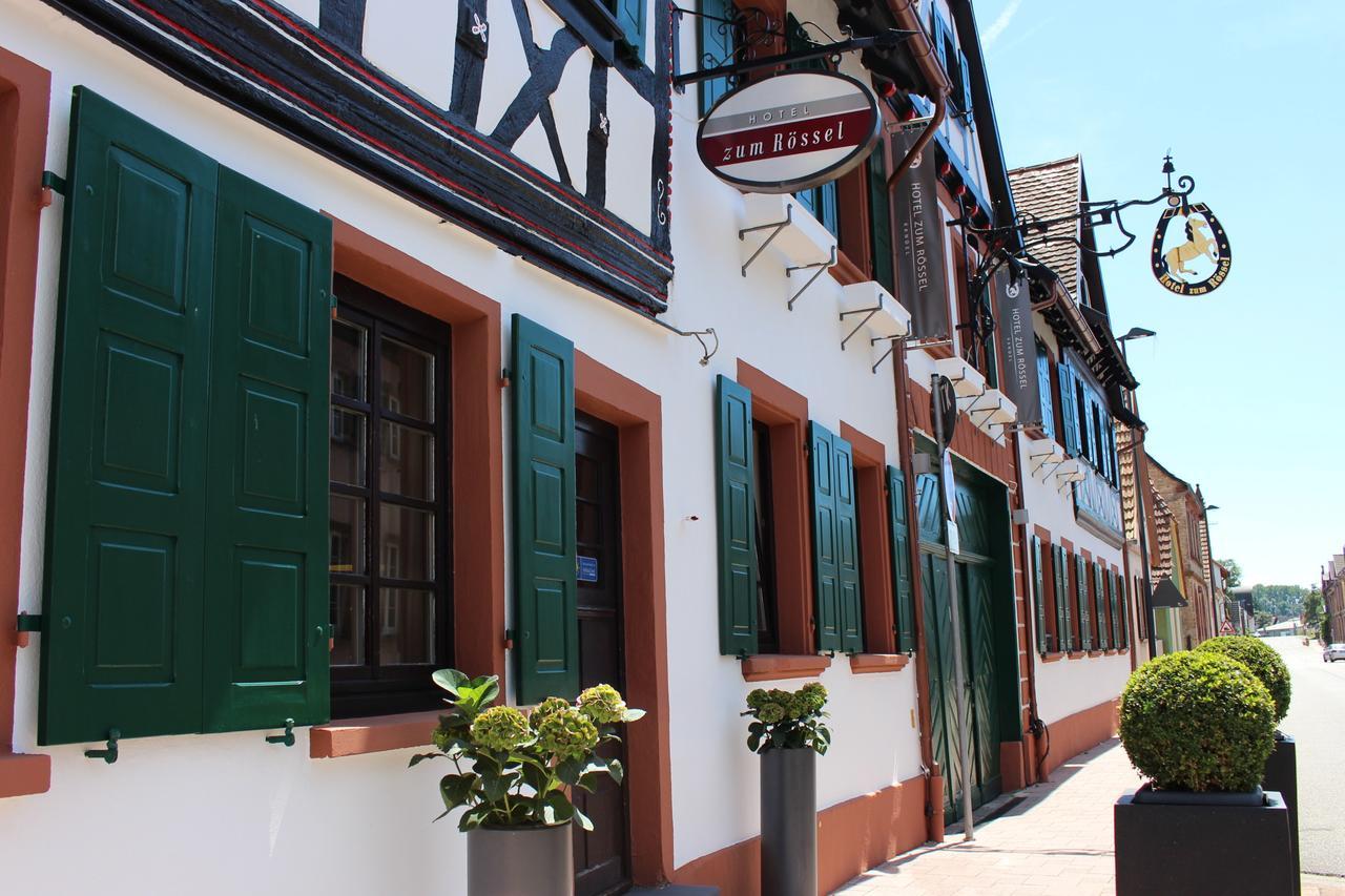 Hotel Zum Roessel Kandel Zewnętrze zdjęcie